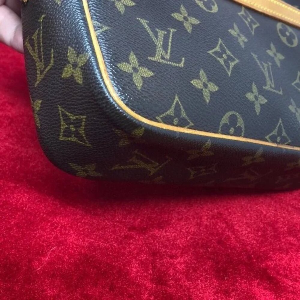 Authentic Louis Vuitton Clutch Compiegne 23 - Picture 3 of 13